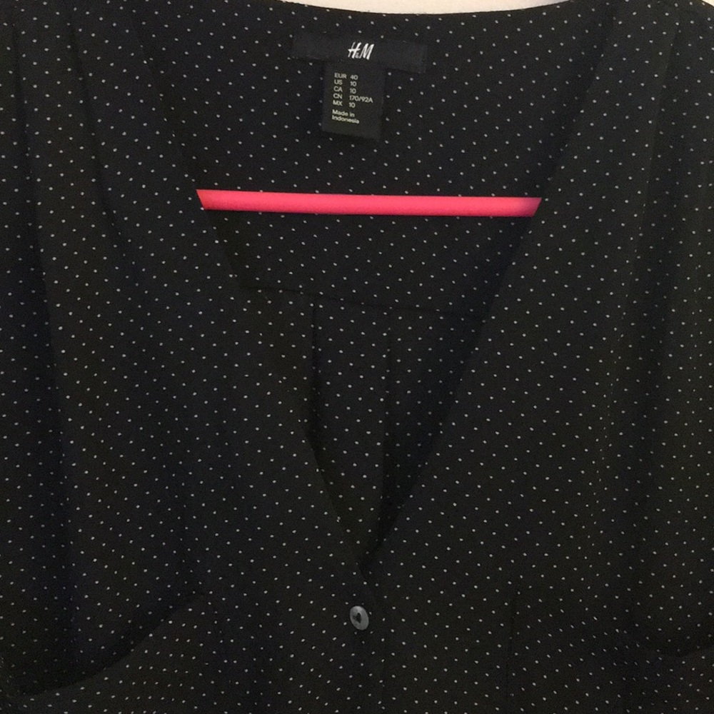 H&M Blouse - Picture 2 of 4